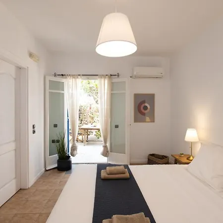 Bougainvillea Sea View Holiday home Kalafatis