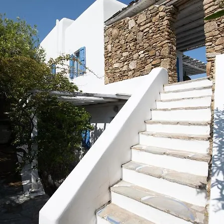 Bougainvillea Sea View Holiday home *